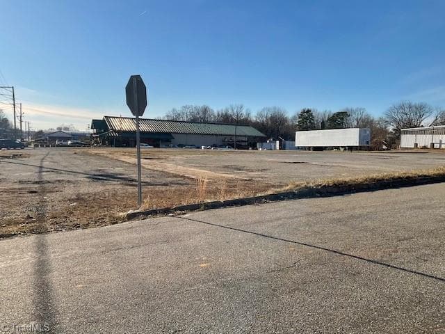 1702 S Main Street, Lexington NC 27292