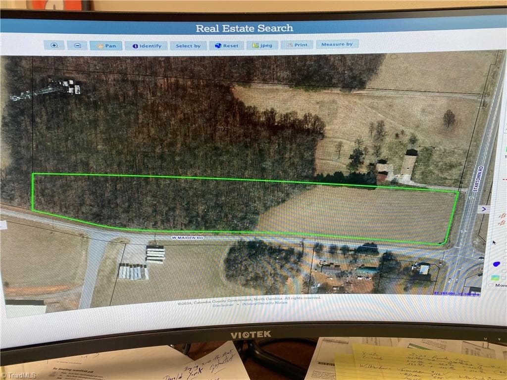 2182 Maiden Road, Newton NC 28650