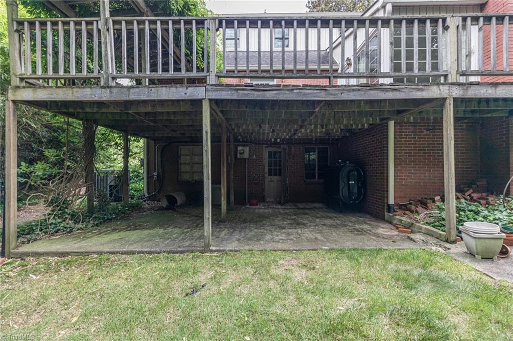 Stick/Site Built at 1907 Pembroke Road, Greensboro NC 27408, photo 44 of 50