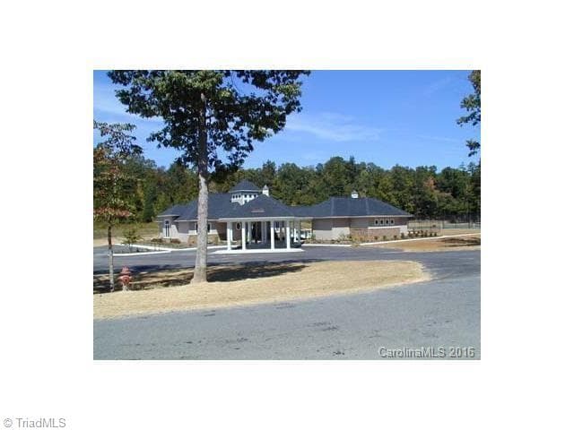 Single Family Residence at 568 Potters Landing, Denton NC 27239, photo 3 of 10