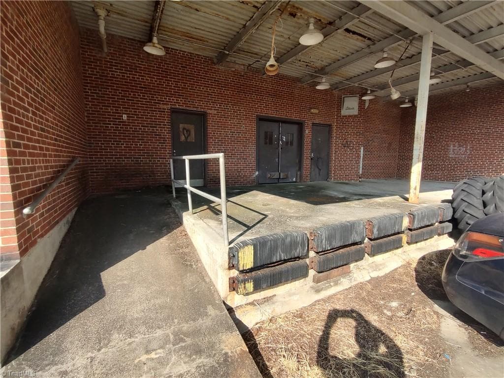 Investment at 634 Monroe Street, Eden NC 27288, Eden, photo 5 of 16