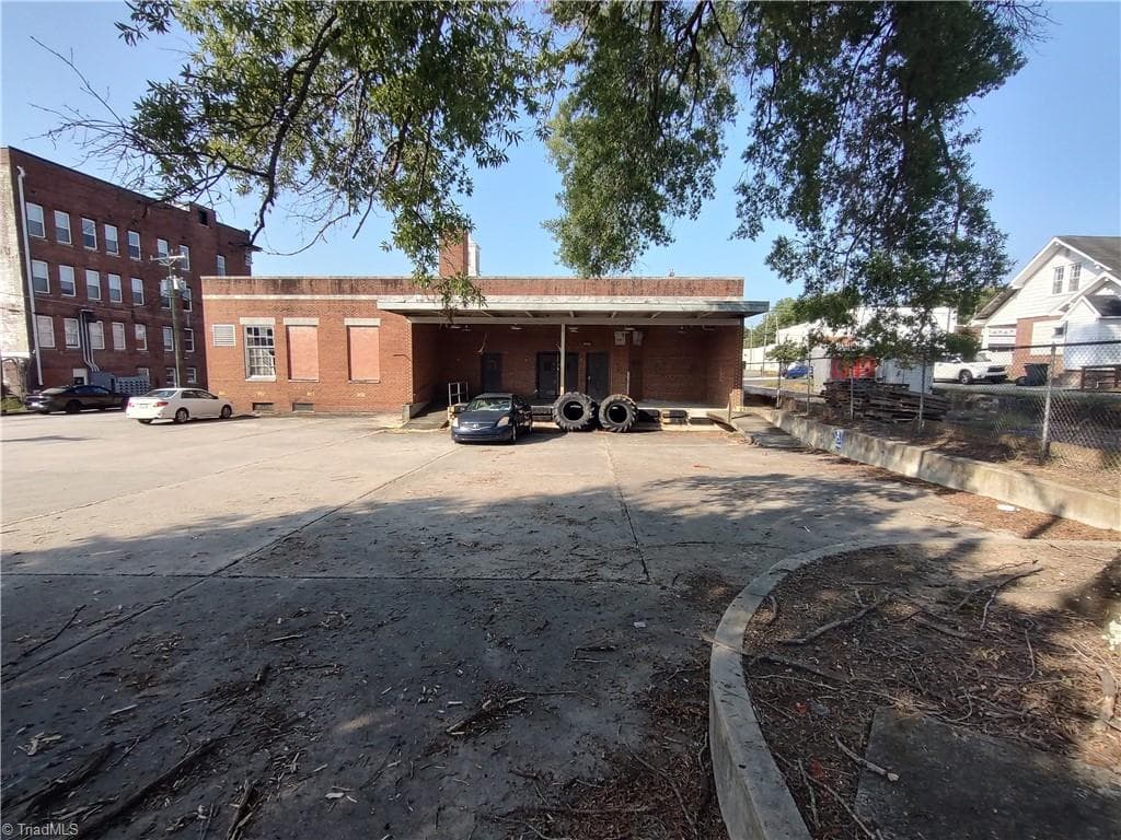 Investment at 634 Monroe Street, Eden NC 27288, Eden, photo 9 of 16