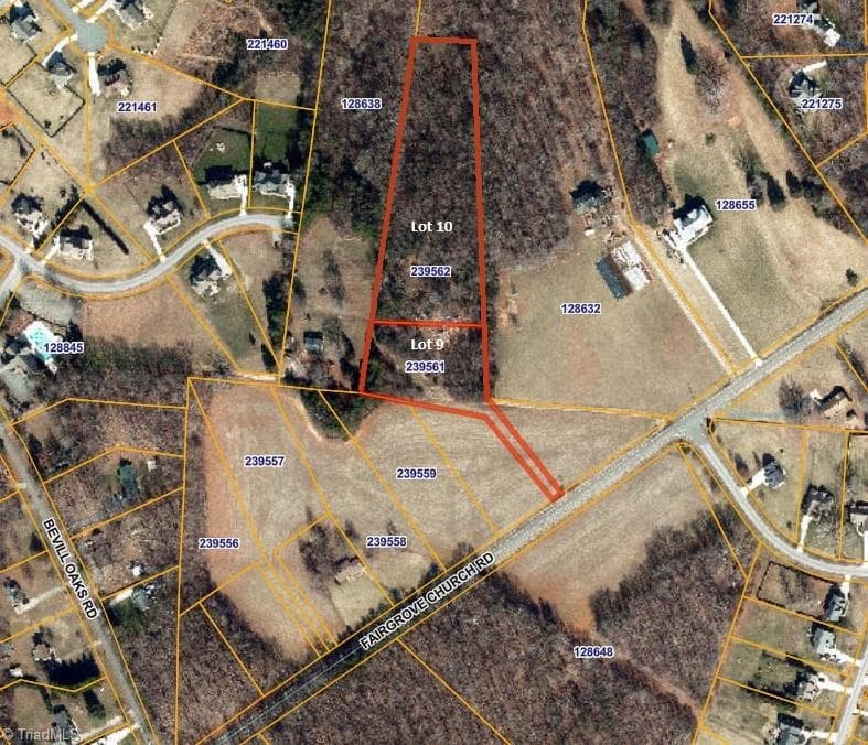 8323/8327 Fairgrove Church Road, Browns Summit NC 27214