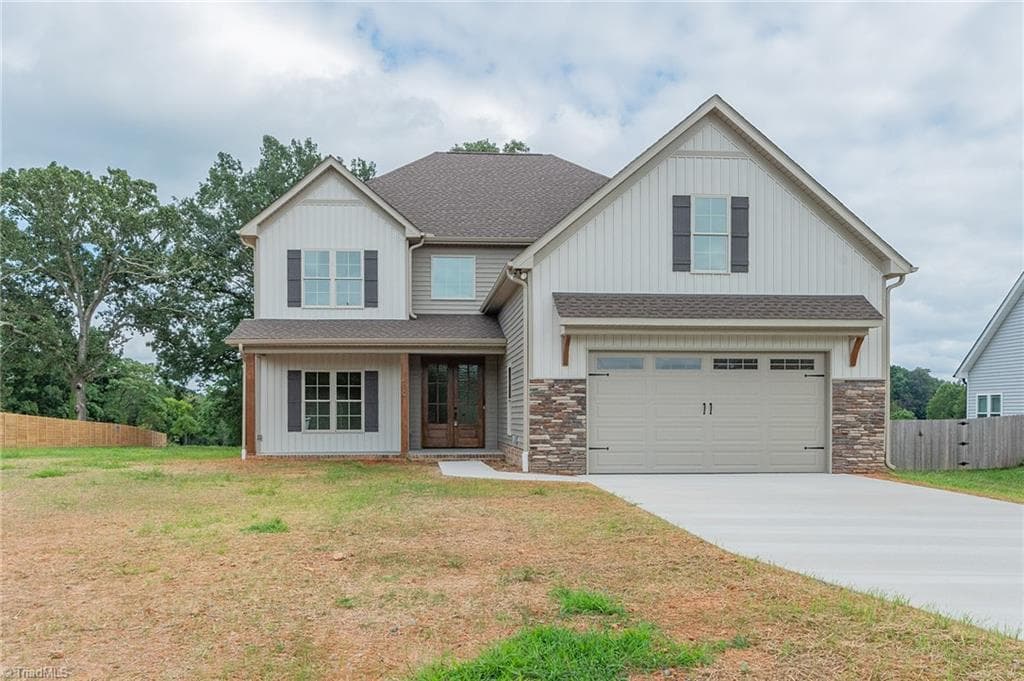 8430 Fairgrove Church Road, Browns Summit NC 27214