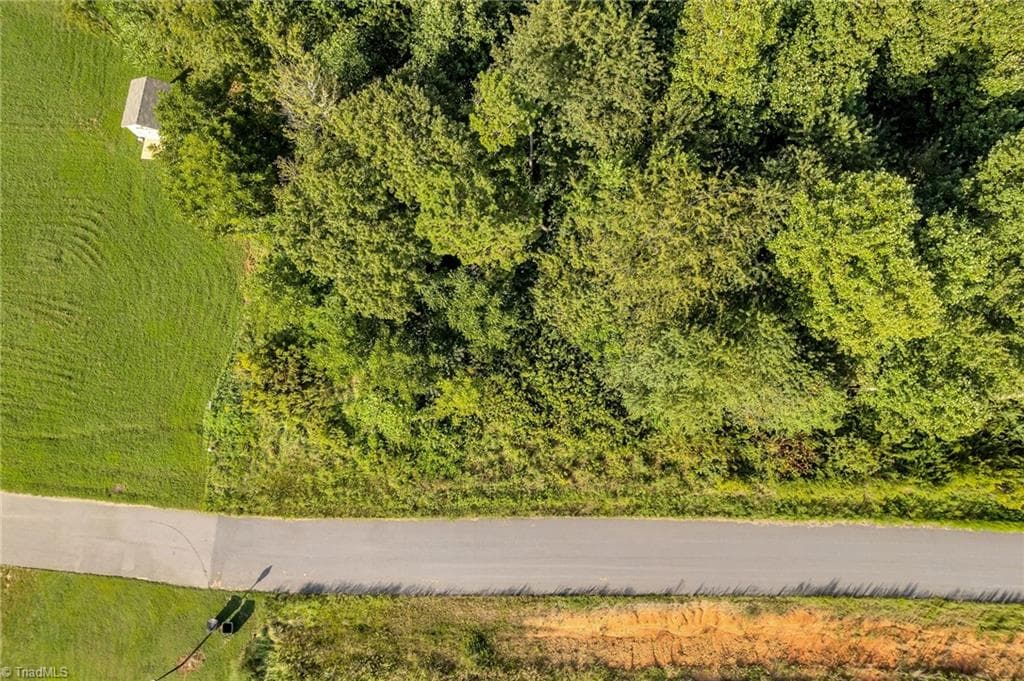 Lot 16 Regal Oaks Drive, Wilkesboro NC 28697