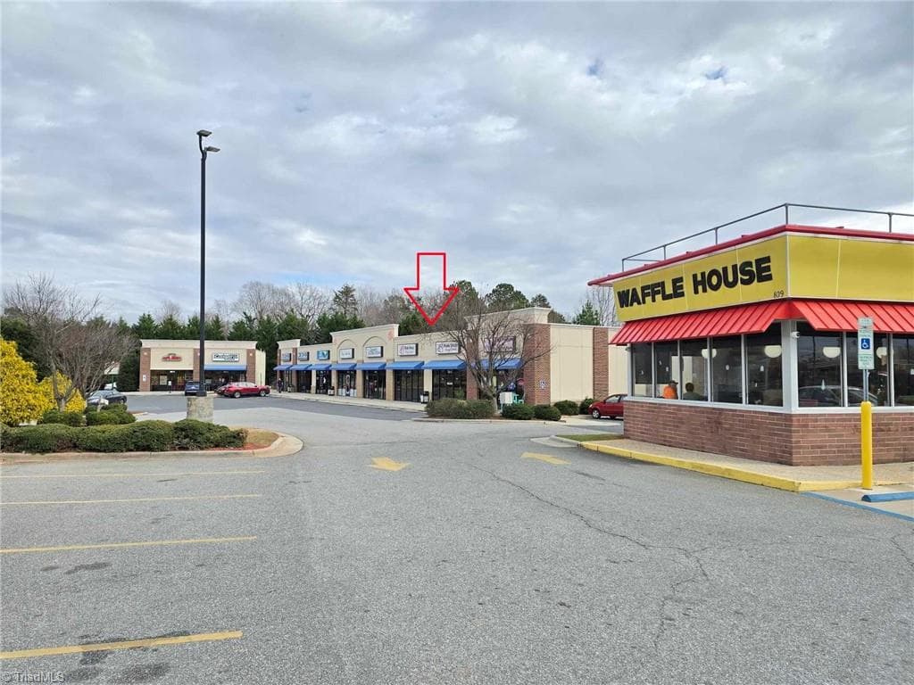 Retail at 807 High Point Street # G, Randleman NC 27317, Randleman, photo 3 of 10