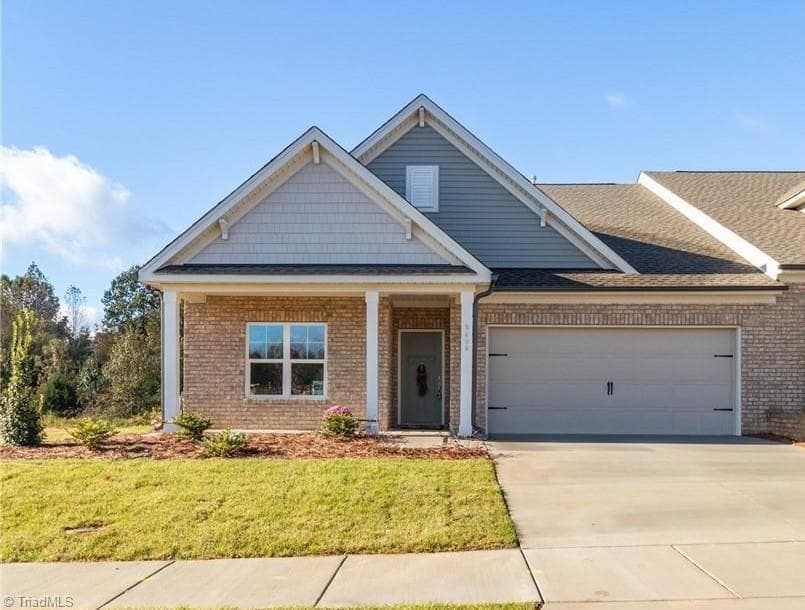 Stick/Site Built at 3600 Townland Circle, Clemmons NC 27012, photo 2 of 17