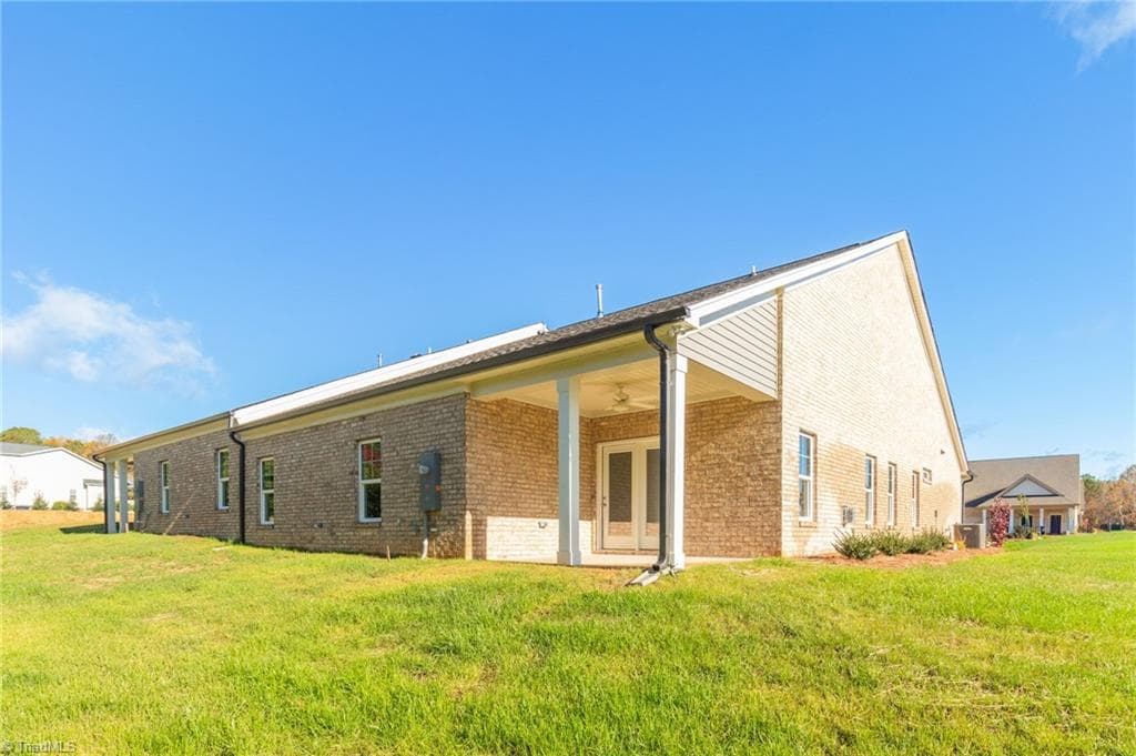 Stick/Site Built at 3600 Townland Circle, Clemmons NC 27012, photo 5 of 17