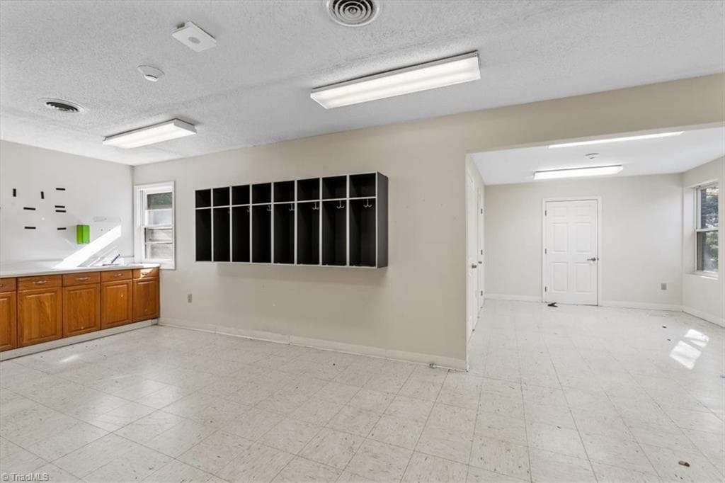 Remarks at 1552 Skeet Club Road, High Point NC 27265, High Point, photo 19 of 56
