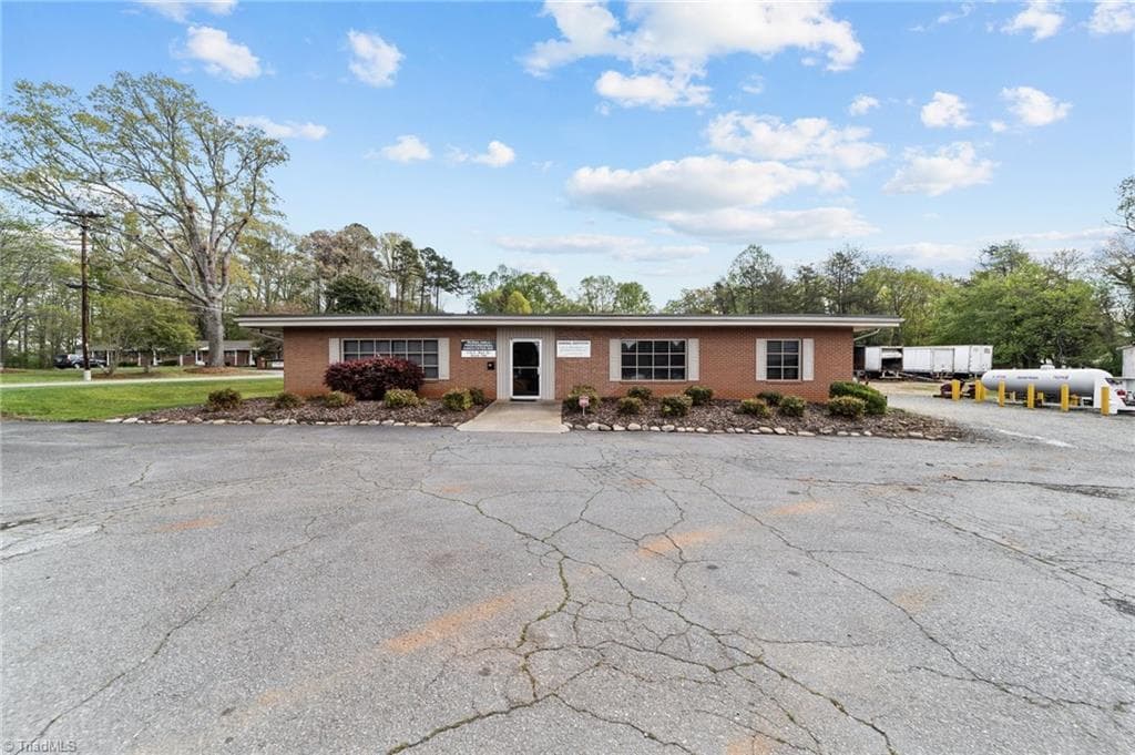 Medical at 110 Wall Street, Rural Hall NC 27045, photo 3 of 28