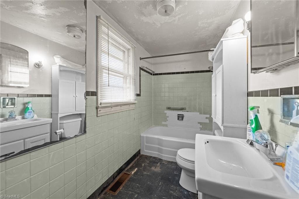Investment at 313 King Street, King NC 27021, King, photo 41 of 54