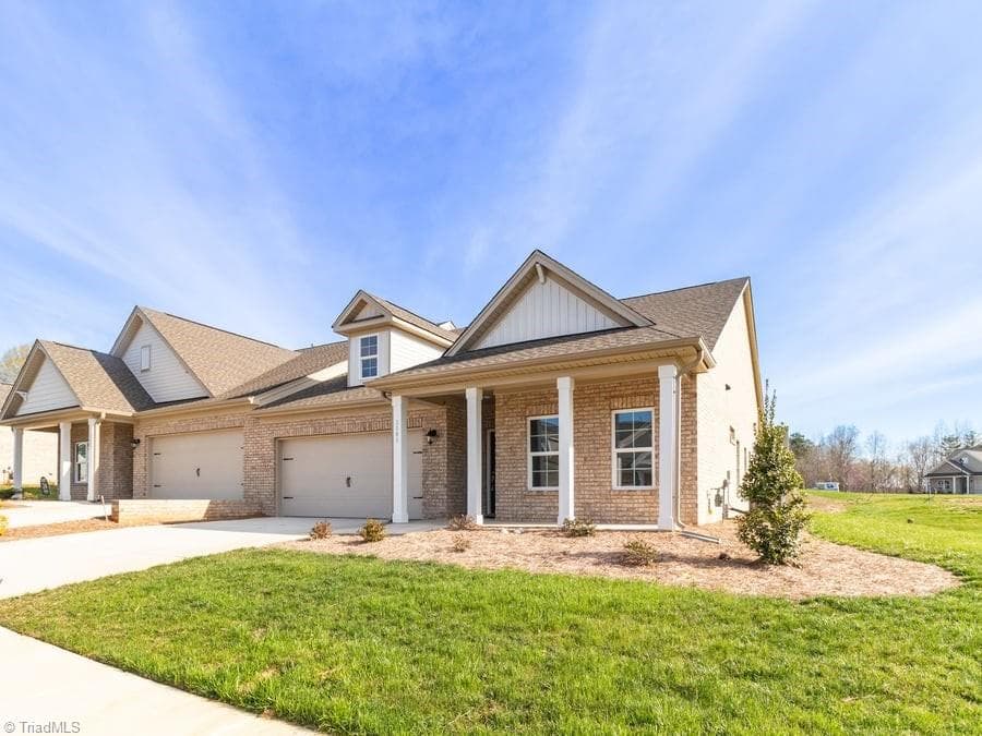 3601 Townland Circle, Clemmons NC 27012