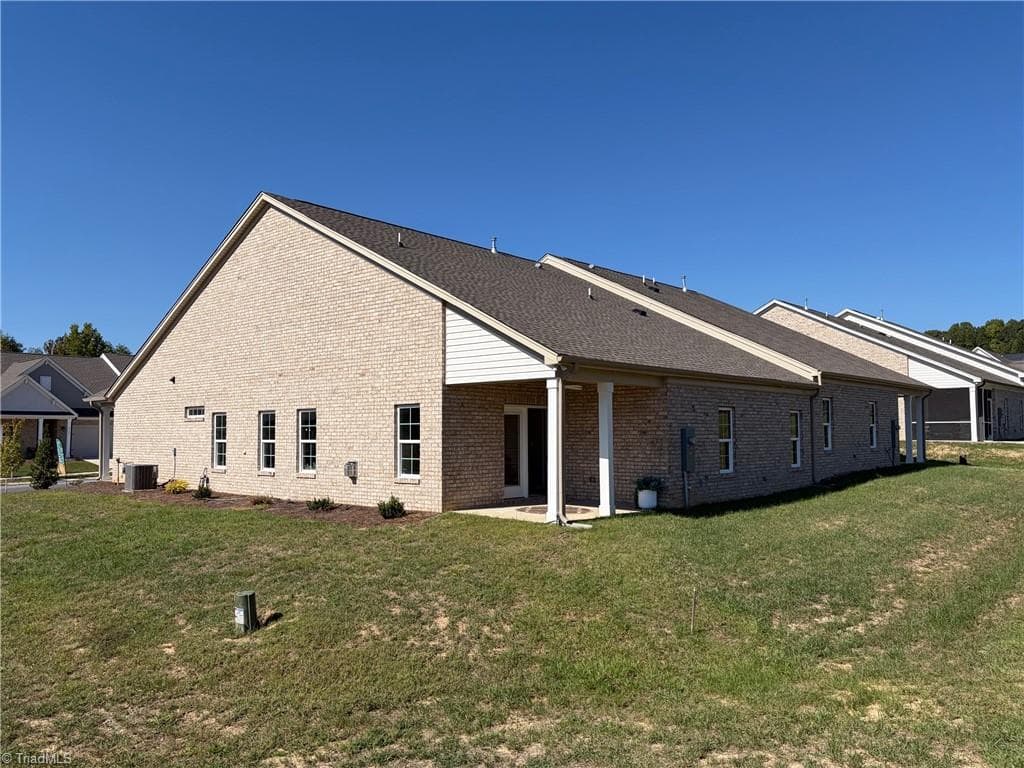 Stick/Site Built at 3601 Townland Circle, Clemmons NC 27012, photo 30 of 38