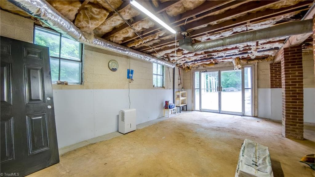 Stick/Site Built at 341 Somers Loop, Reidsville NC 27320, photo 44 of 45