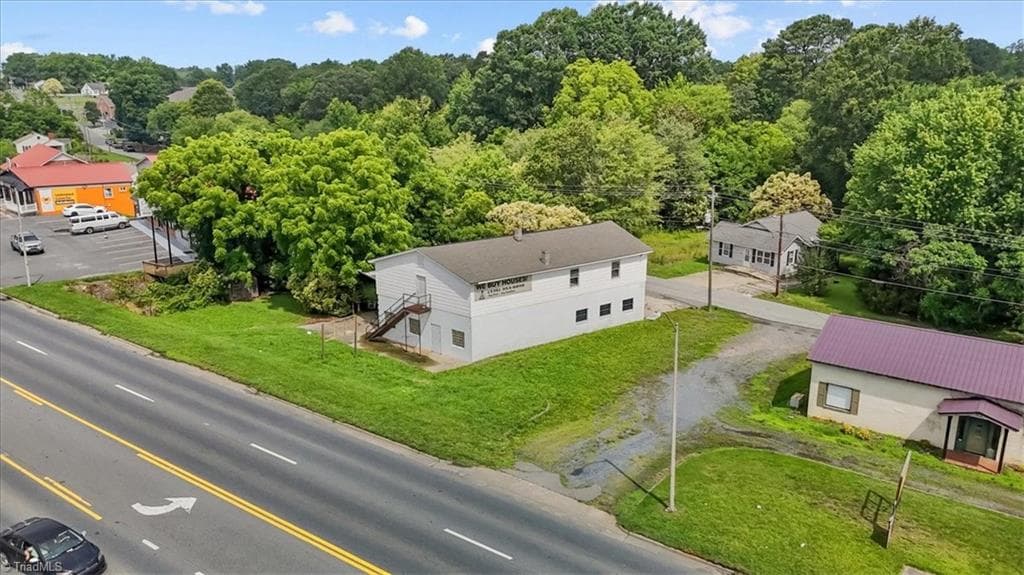 Investment at 557 E Dixie Drive, Asheboro NC 27203, Asheboro, photo 6 of 13