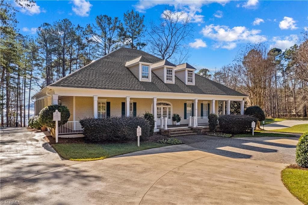 Single Family Residence at 642 Whisper Lake Drive, New London NC 28127, photo 15 of 22