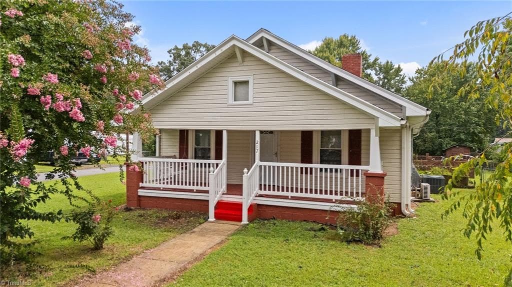 217 Moon Street, Thomasville NC 27360