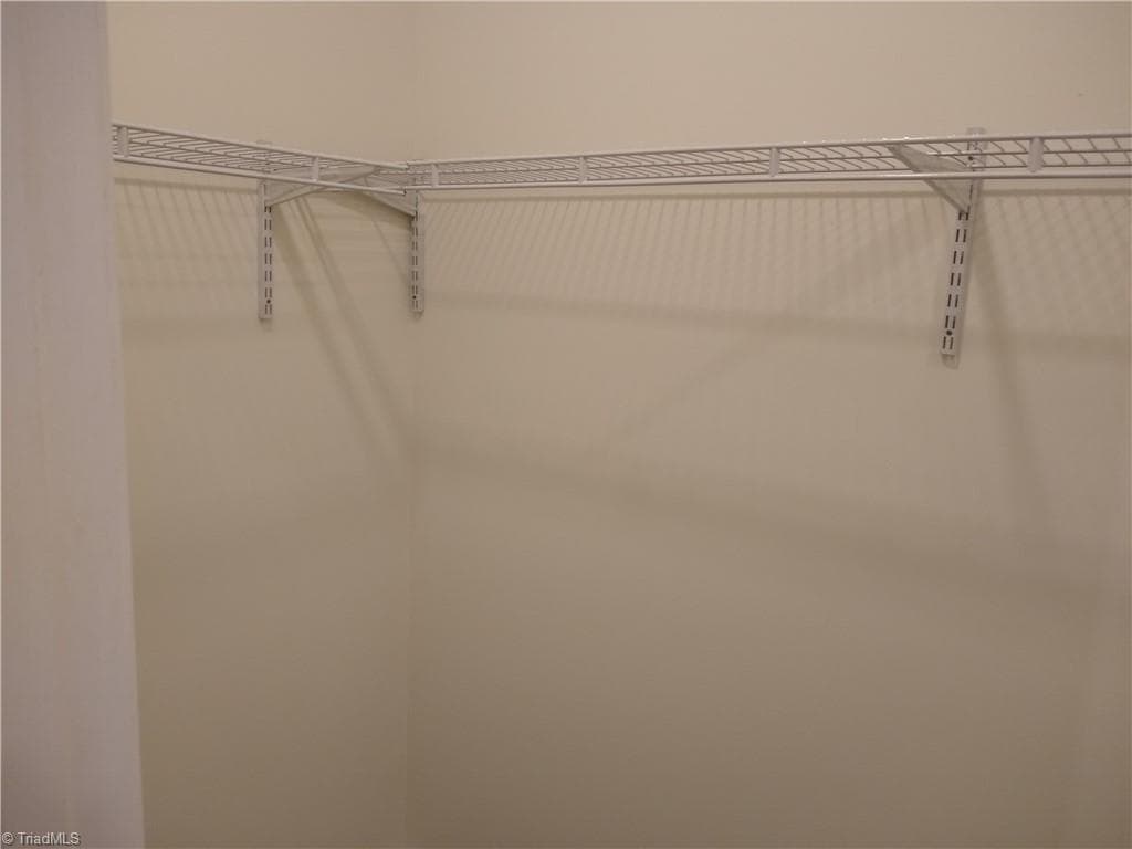 Stick/Site Built at 741 Meadowgreen Village Drive, Eden NC 27288, photo 4 of 8