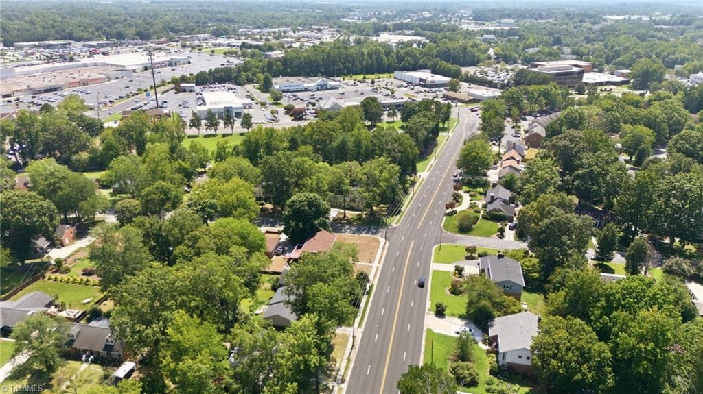 Stick/Site Built at 2804 Edgewood Avenue, Burlington NC 27215-4453, Burlington, photo 42 of 44