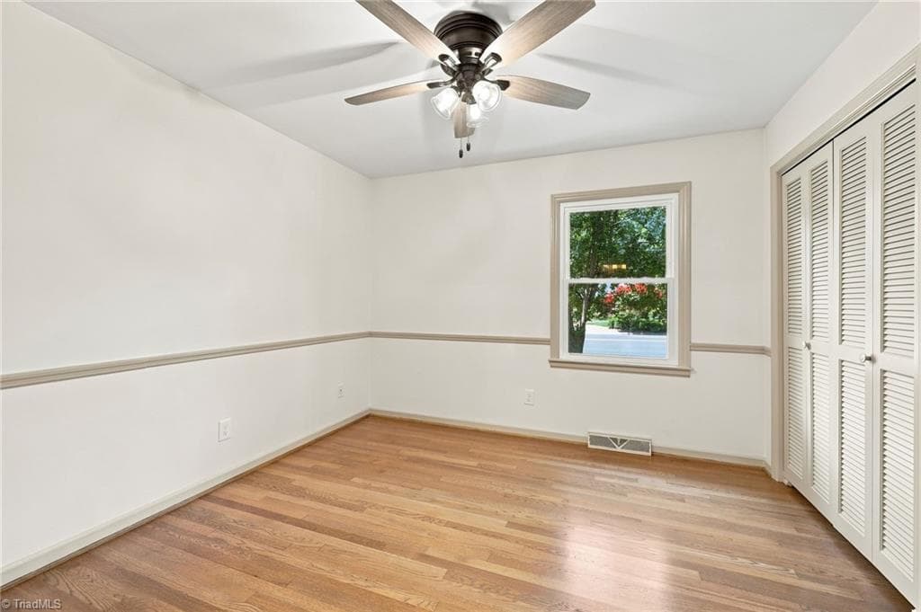 Stick/Site Built at 2804 Edgewood Avenue, Burlington NC 27215-4453, Burlington, photo 14 of 44