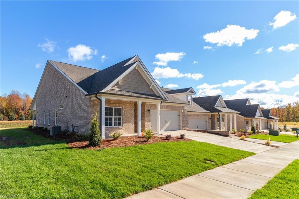Stick/Site Built at 3619 Townland Circle, Clemmons NC 27012, photo 5 of 22