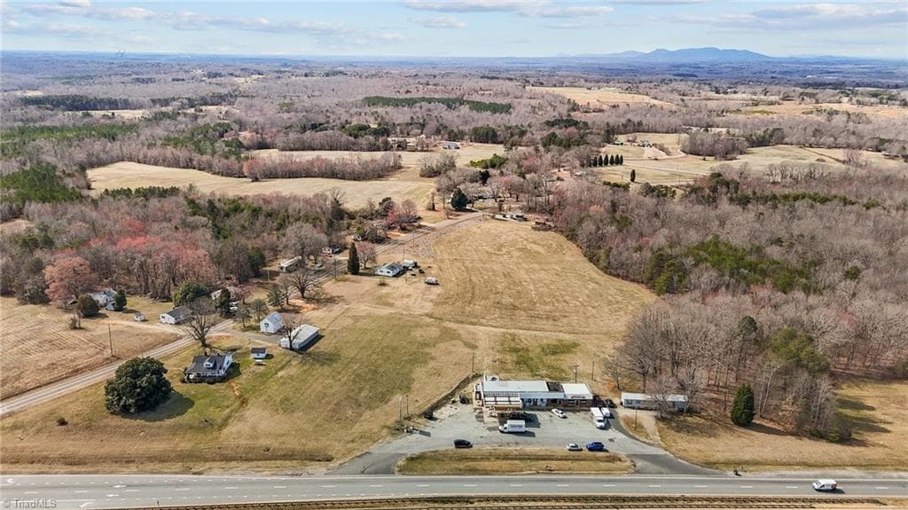Remarks at 3656 US Highway 220, Madison NC 27025, photo 21 of 30