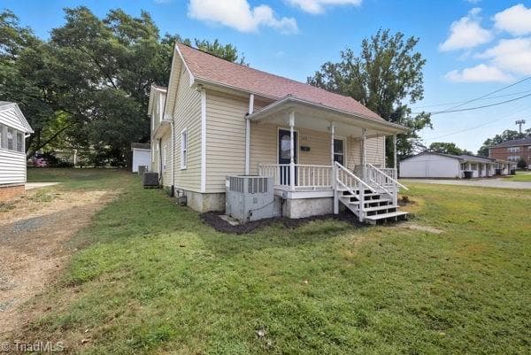Stick/Site Built at 815 Milton Street, Greensboro NC 27403, photo 35 of 43