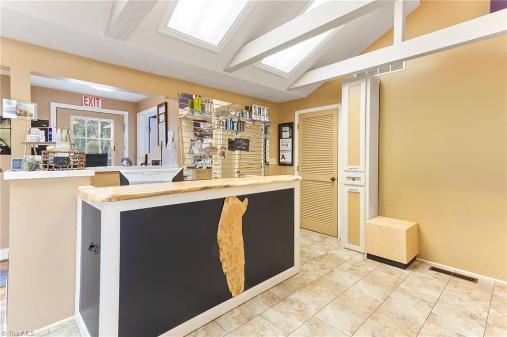 Retail at 1911 Margaret Street, Winston-Salem NC 27103, Winston-Salem, photo 31 of 62