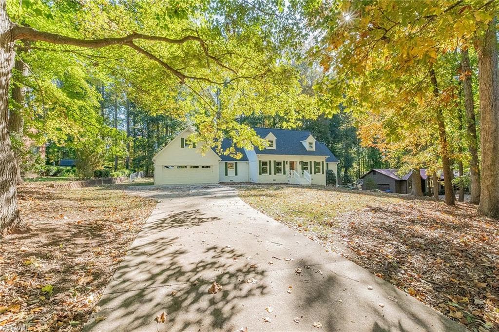 Stick/Site Built at 102 Tomahawk Trail, Lexington NC 27295, Lexington, photo 2 of 50