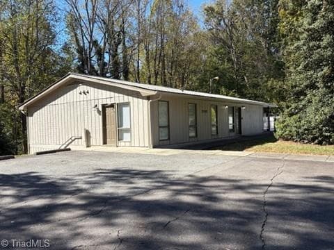Stick/Site Built at 2235 Sunderland Road # C, Winston-Salem NC 27103, Winston-Salem, photo 29 of 35