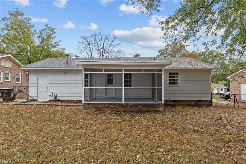 Stick/Site Built at 2407 Four Seasons Boulevard, Greensboro NC 27407, photo 34 of 37