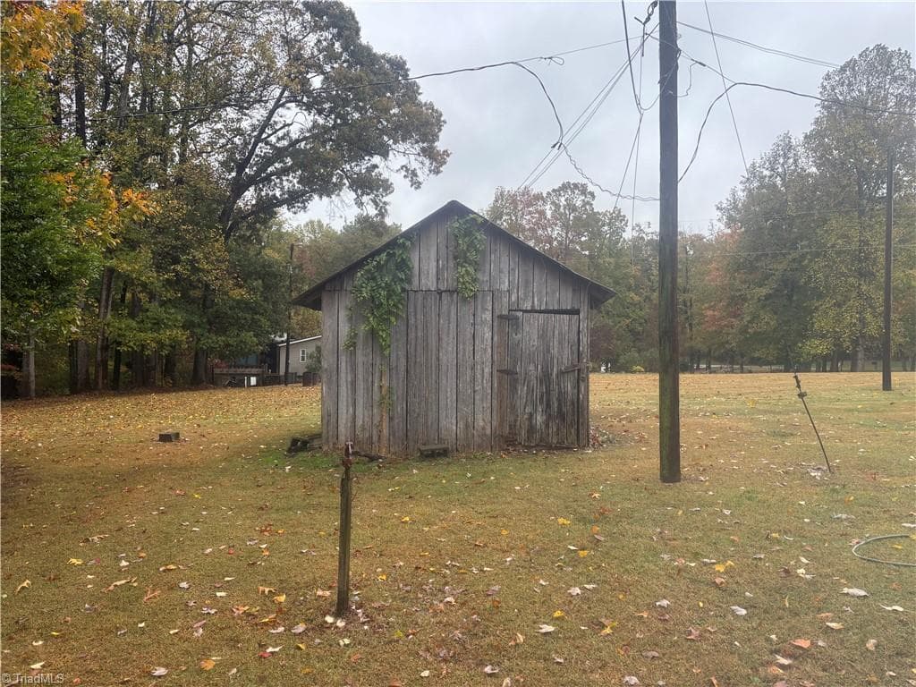 Stick/Site Built at 3075 Benny Lineberry Road, Climax NC 27233, photo 9 of 9