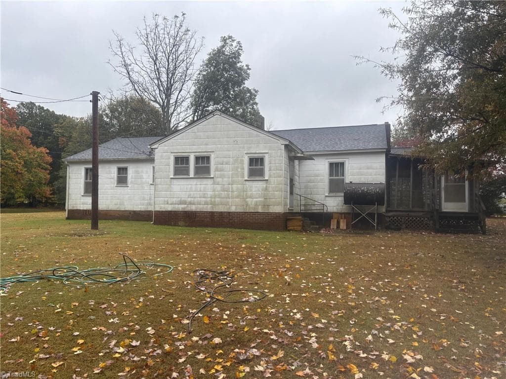 Stick/Site Built at 3075 Benny Lineberry Road, Climax NC 27233, photo 4 of 9