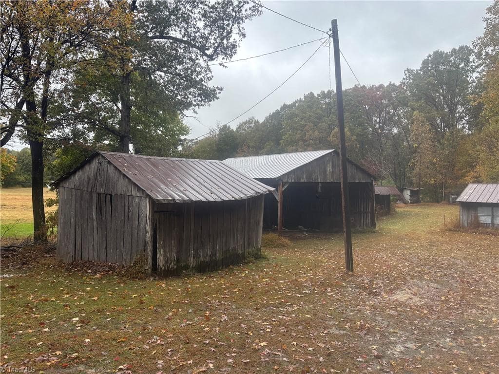 Stick/Site Built at 3075 Benny Lineberry Road, Climax NC 27233, photo 8 of 9