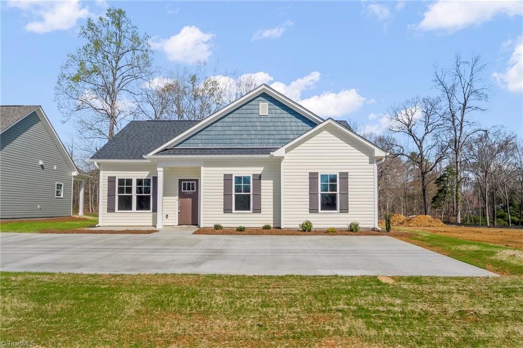 1380 Piedmont Drive, Lexington NC 27295
