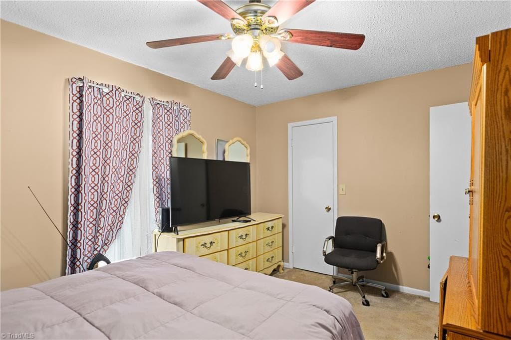 Stick/Site Built at 3753 Heathrow Drive, Winston-Salem NC 27127, Winston-Salem, photo 17 of 31