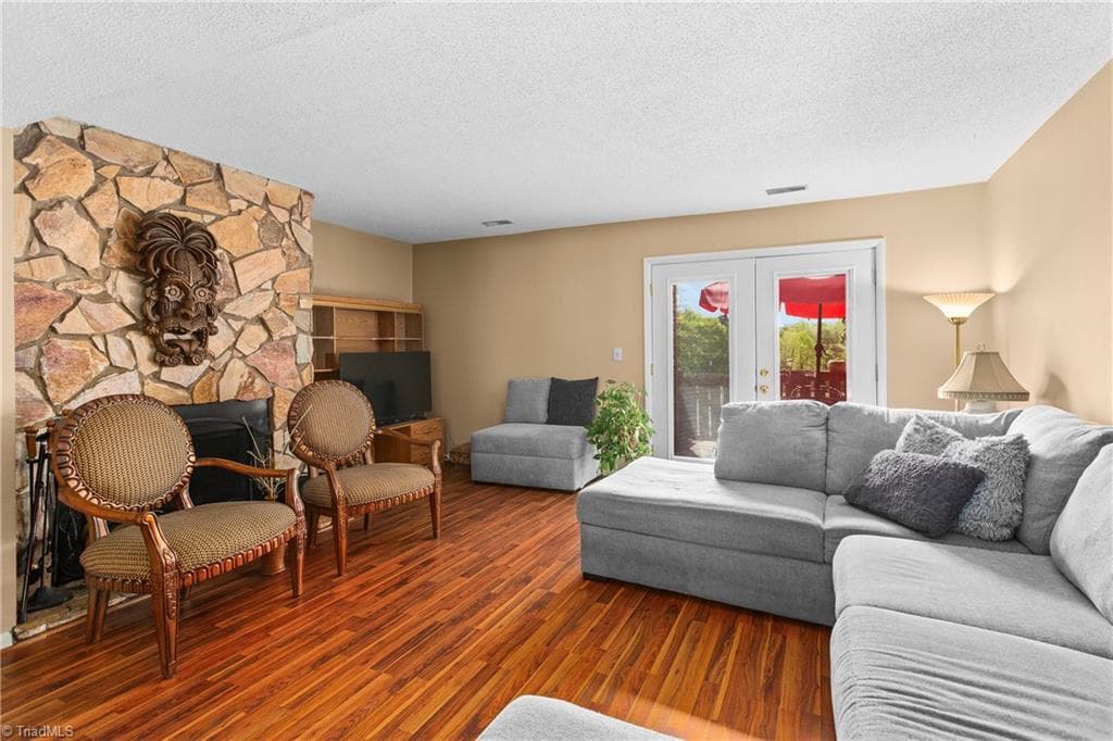 Stick/Site Built at 3753 Heathrow Drive, Winston-Salem NC 27127, Winston-Salem, photo 9 of 31