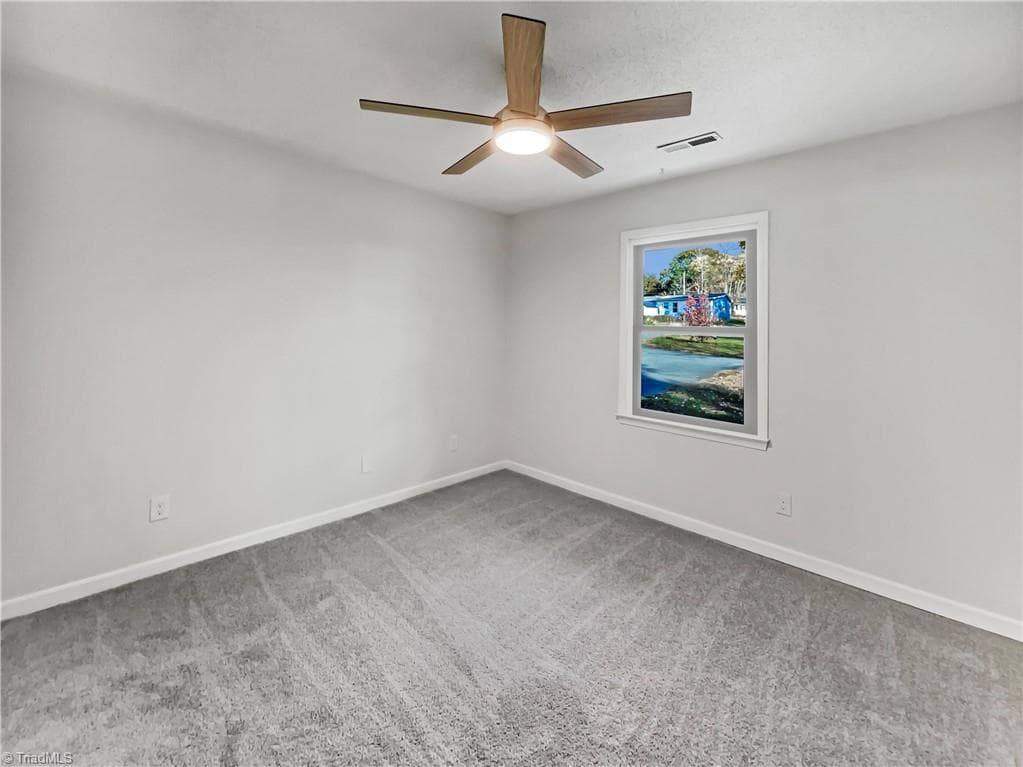 Stick/Site Built at 4051 Gordon Court, Winston-Salem NC 27104, Winston-Salem, photo 3 of 18