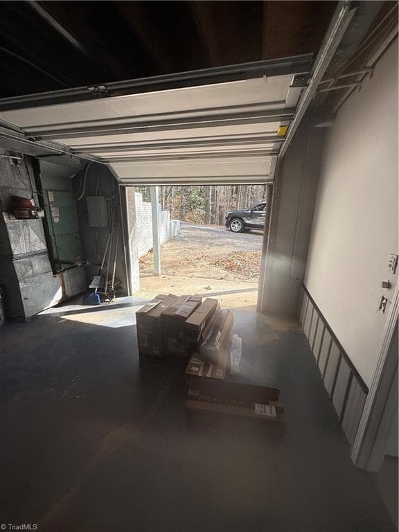 Stick/Site Built at 231 West Shore Drive, Wilkesboro NC 28697, Wilkesboro, photo 41 of 50