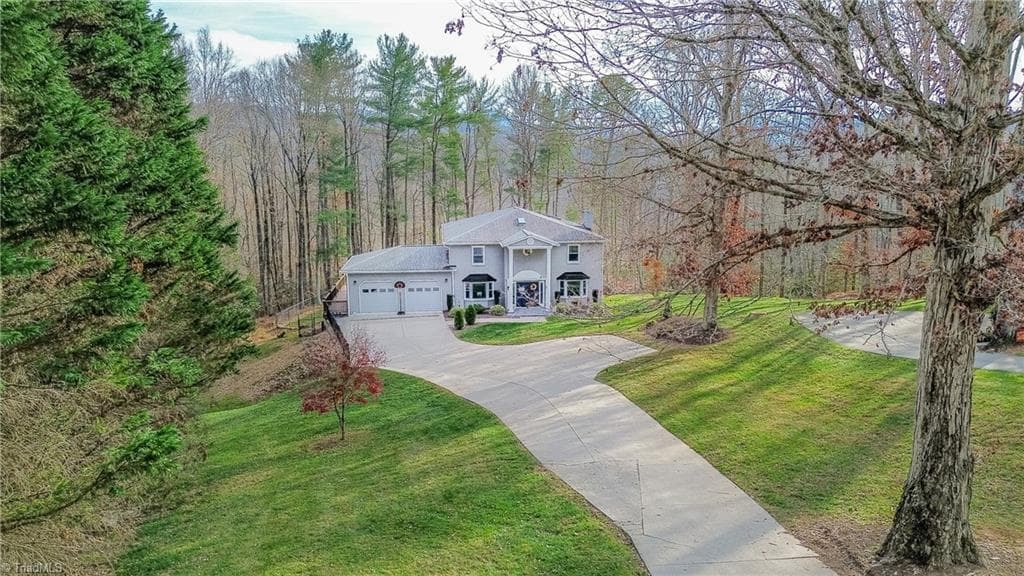 Stick/Site Built at 2193 Hawthorne Lane, Wilkesboro NC 28697, Wilkesboro, photo 40 of 49