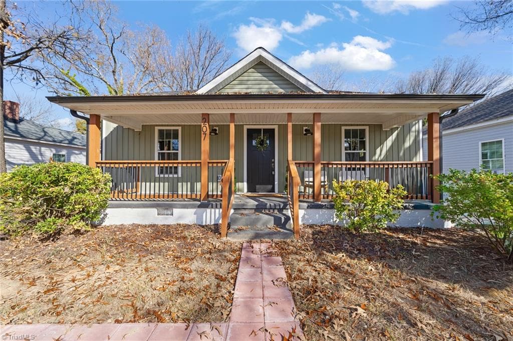 Stick/Site Built at 207 W Holt Street, Burlington NC 27217