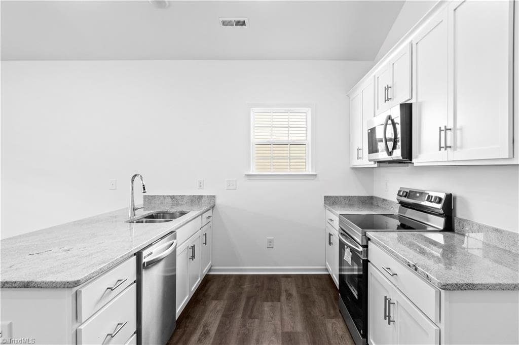 Stick/Site Built at 275 Waylon Court, Lexington NC 27295, photo 10 of 21