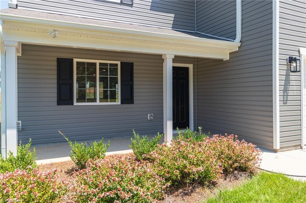 Stick/Site Built at 4274 Willingham Way, Winston-Salem NC 27105, Winston-Salem, photo 3 of 23