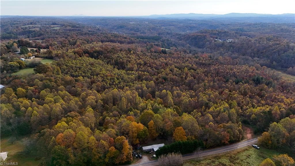 Single Family Residence at 002 Rock Creek Ch Road, North Wilkesboro NC 28659, North Wilkesboro, photo 5 of 18