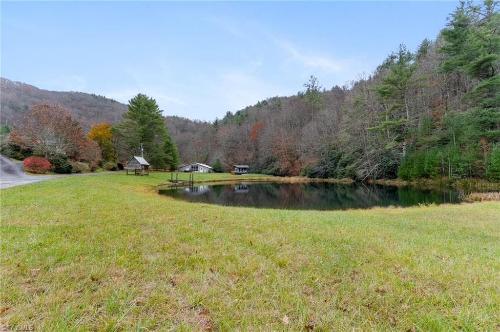339 Stillhouse Branch Road, Laurel Springs NC 28644