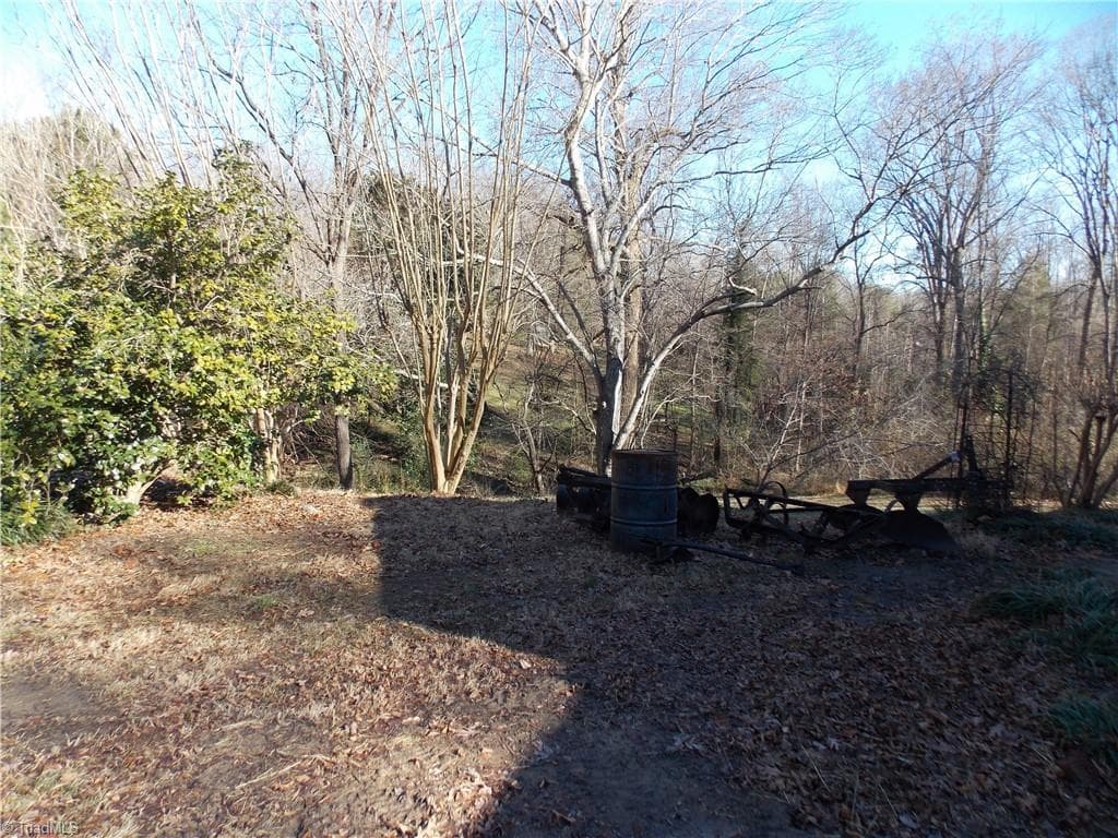 Stick/Site Built at 1004 Hillcroft Road, Browns Summit NC 27214, photo 3 of 29