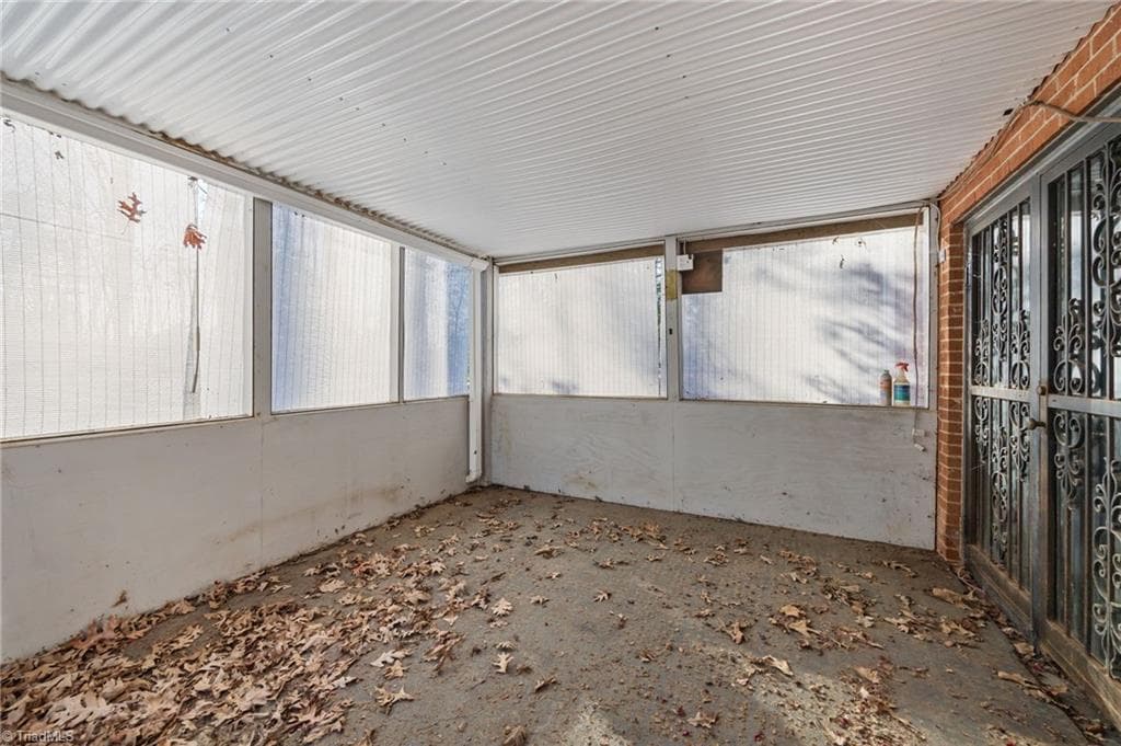 Stick/Site Built at 3742 Crosland Road, Winston-Salem NC 27106, Winston-Salem, photo 27 of 37