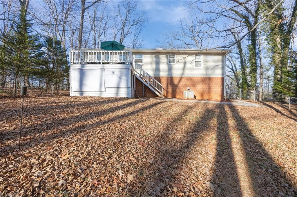 Stick/Site Built at 3742 Crosland Road, Winston-Salem NC 27106, Winston-Salem, photo 30 of 37