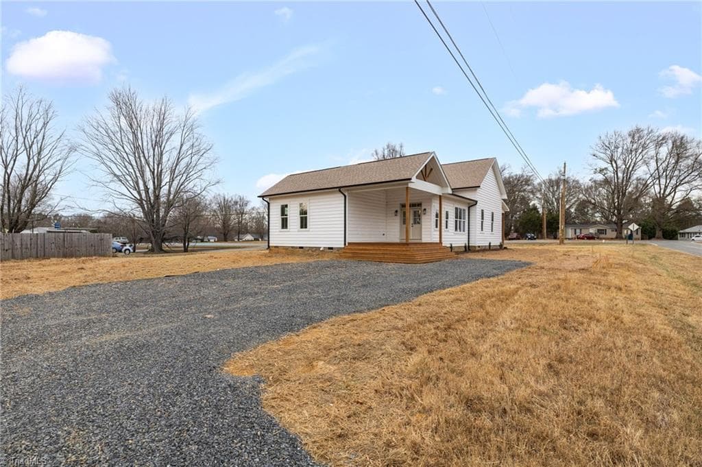 Stick/Site Built at 124 Vaden Road, Reidsville NC 27320, photo 25 of 28