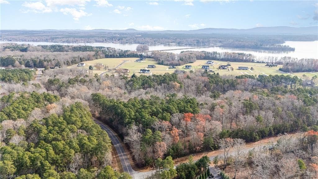 Single Family Residence at 117 Starboard Reach, Lexington NC 27292, Lexington, photo 4 of 14